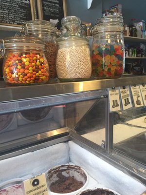 Cream Parlor by null
