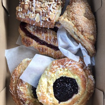 Cannon Beach Bakery - Bakeries Near Me - Cannon Beach, Oregon Cannon Beach Bakery - Bakeries Near Me - Cannon Beach, Oregon
