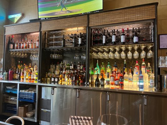 Safari Room Fresh Grill and Bar by null