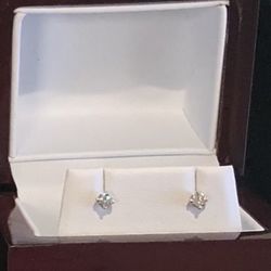Vortman Jewelers - Small studs earrings that will shine brilliantly!