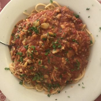 Italian Touch - Spaghetti With Clam Sauce - Italian Near Me - St. Petersburg, Florida Italian Touch - Spaghetti With Clam Sauce - Italian Near Me - St. Petersburg, Florida
