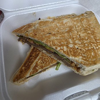 A Lo Cubanisimo - Bistec sandwich - Food Trucks Near Me - Tampa, Florida A Lo Cubanisimo - Bistec sandwich - Food Trucks Near Me - Tampa, Florida