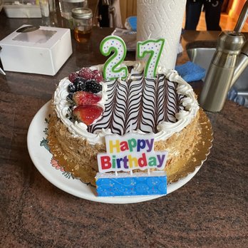 La Roma Pastry Shop - Napoleon cake - Bakeries Near Me - Oakdale, New York