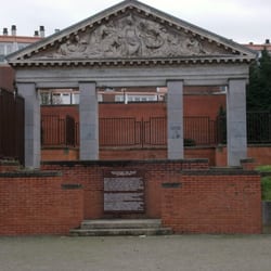 Fronton Charles François Marie Iguel
