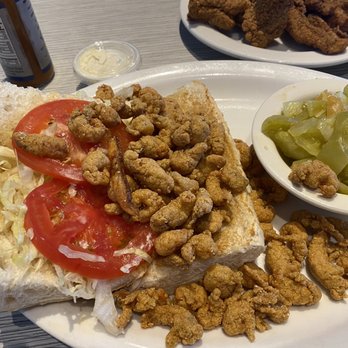 Soul Fish Cafe - Oyster Po' Boy with Pickled Green Tomatoes - Southern Near Me - Memphis, Tennessee Soul Fish Cafe - Oyster Po' Boy with Pickled Green Tomatoes - Southern Near Me - Memphis, Tennessee