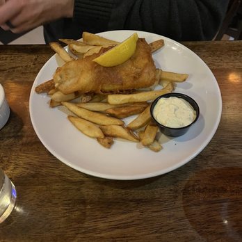 The Pub - Beavercreek - Fish and chips (wee) - Pubs Near Me - Beavercreek, Ohio