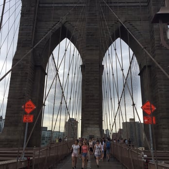Brooklyn Bridge - Selfiesticks..! 0_o - Landmarks & Historical Buildings Near Me - Brooklyn, New York