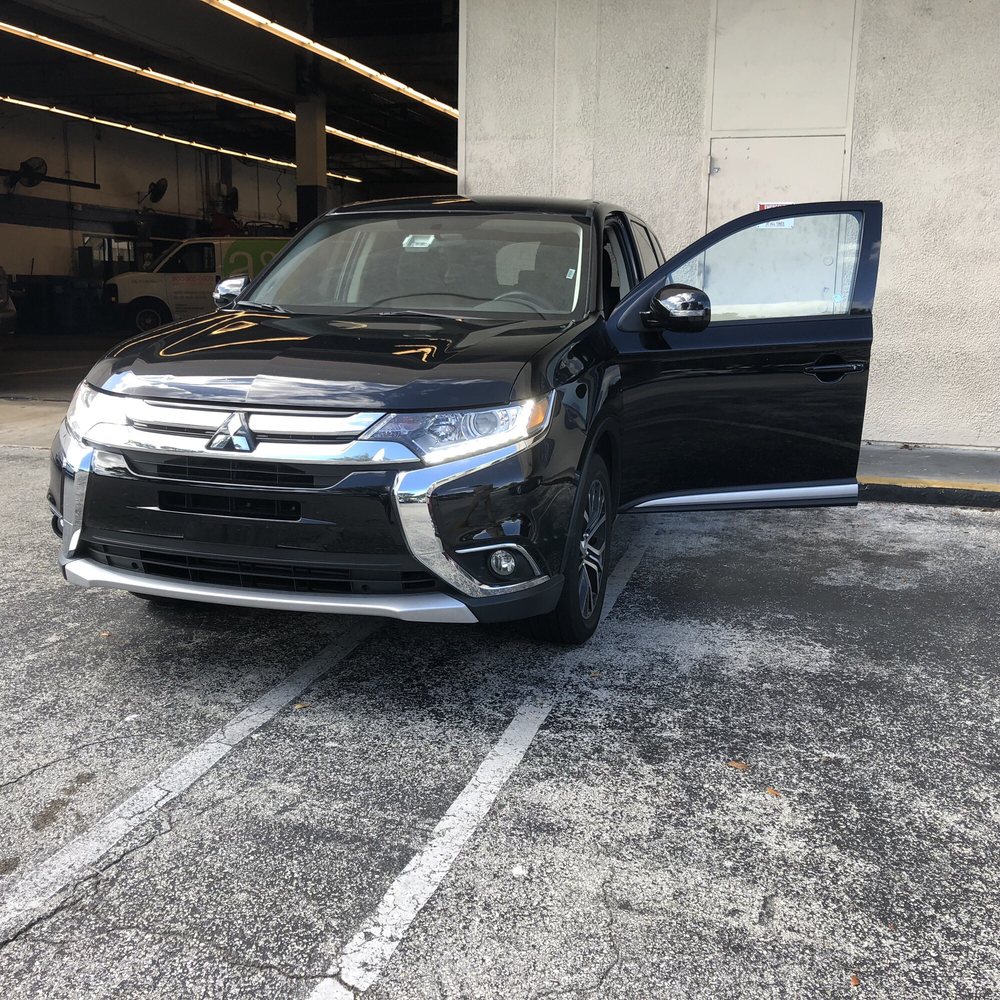 AVIS CAR RENTAL Updated July 2024 1615 W 49th St, Hialeah, Florida