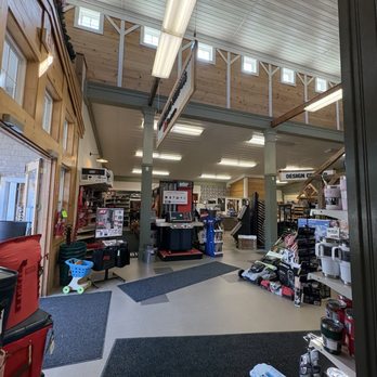Rangeley Lakes Builders Supply - Which way to go - Building Supplies Near Me - Rangeley, Maine