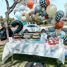 "personal balloon garland" "personal balloon garland"