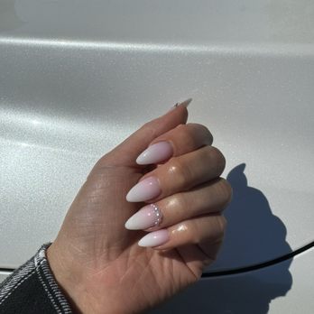 BUI Nails Lounge - Nail Salons Near Me - Lincoln, California BUI Nails Lounge - Nail Salons Near Me - Lincoln, California