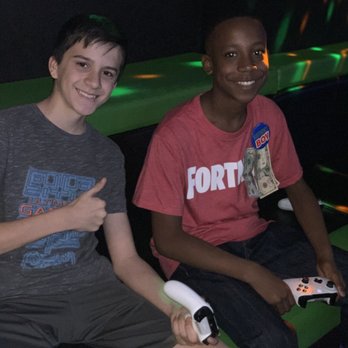 Epic Game Trailer - Birthday boy and his friend - Game Truck Rental Near Me