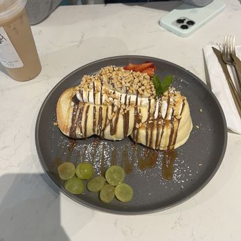 Hanabusa Cafe - Nutella Pancake - Pancakes Near Me - Chicago, Illinois