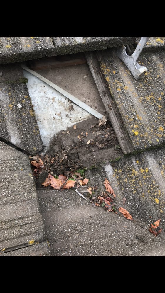 Slide of Alvaro's Roofing