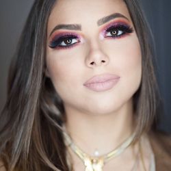 Jhellen House Of Beauty - That glam Pink look