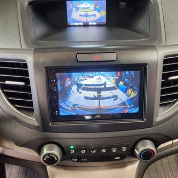 Hawk Installations - 2014 Honda CR-V for a new in-dash JVC unit with car play and android auto.  Also replaced all 4 speakers with some new Kicker coaxials and t - Car Stereo Installation Near Me - Milwaukee, Wisconsin