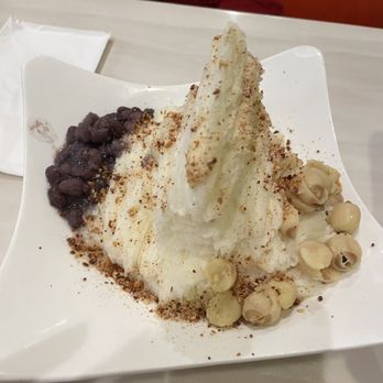C Fruit Life - Durian Snowdae - Desserts Near Me - Boston, Massachusetts C Fruit Life - Durian Snowdae - Desserts Near Me - Boston, Massachusetts