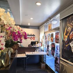 EAT Bistro - Restaurant