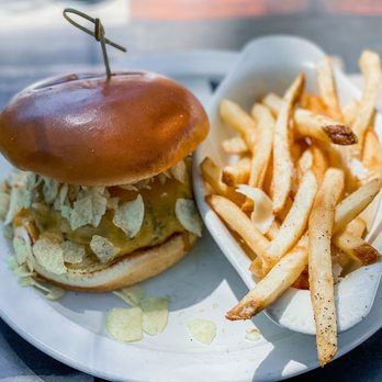 Gigglewaters - The chippy burger - American Near Me - Safety Harbor, Florida Gigglewaters - The chippy burger - American Near Me - Safety Harbor, Florida