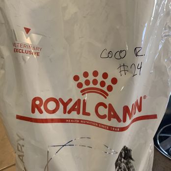 Camp Bow Wow - Her food went to another dogs kennel. - Pet Training Near Me - Tulsa, Oklahoma