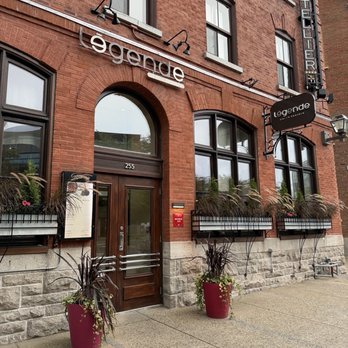 Légende - Canadian (New) Near Me - Quebec City, Quebec