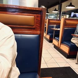 Michael's Diner - Fun. Fast. Decent Food.
