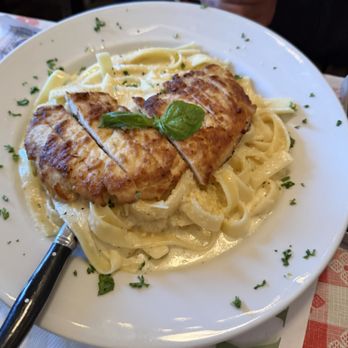Dinucci's Italian Dinners - Italian Near Me - Valley Ford, California Dinucci's Italian Dinners - Italian Near Me - Valley Ford, California