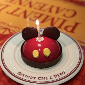 Bistrot Chez Rémy - My cute and super delicious cake - French Near Me - Chessy, 77 Bistrot Chez Rémy - My cute and super delicious cake - French Near Me - Chessy, 77