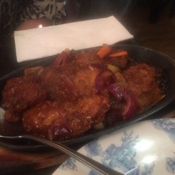 The Bank - Stir fried chilli chicken with Asian vegetables - Dance Clubs Near Me - Newry, NYM