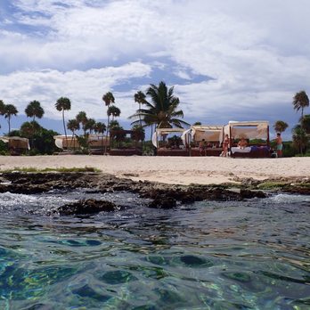 Caleta Tankah - Beach beds are 300 pesos - Hotels Near Me - Tulum, ROO Caleta Tankah - Beach beds are 300 pesos - Hotels Near Me - Tulum, ROO
