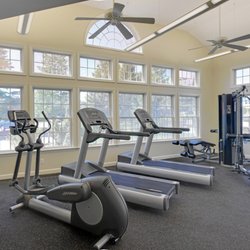 Fairfield Courtyard At Bayport - Fitness Center