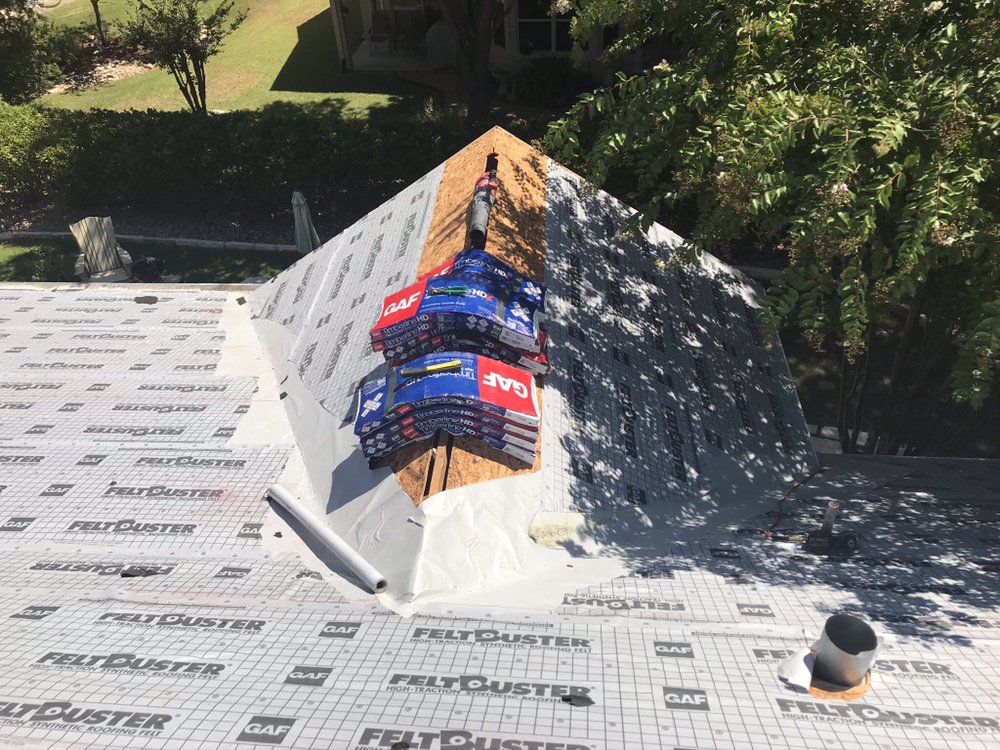 Slide of Lonestar Roof Repair