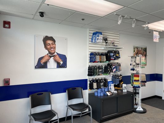 ALTERATIONS EXPRESS - NORTH HILLS - Updated June 2026 - 29 Photos & 75 ...