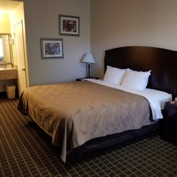 Room with a king sized bed Room with a king sized bed