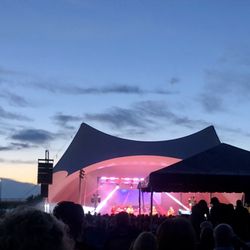 Rockin On the River