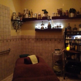 Spa Bellezza - Wet Room - Day Spas Near Me - Aquebogue, New York