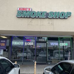 King’s Smoke Shop