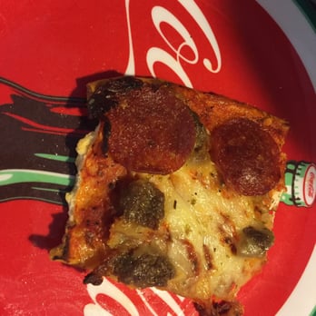 Hup's Pizza - Oh Yea! - Pizza Near Me - Milwaukee, Wisconsin