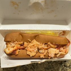 Angie's prime and grill - Warm Lobster Roll