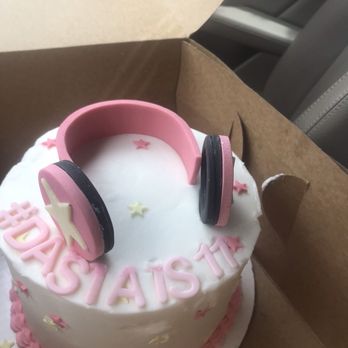SmallCakes - Katy - The #hashtag was placed on the circular cake based but the cake slid and I had to move it. - Cupcakes Near Me - Katy, Texas SmallCakes - Katy - The #hashtag was placed on the circular cake based but the cake slid and I had to move it. - Cupcakes Near Me - Katy, Texas