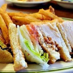 Roma's Diner And Pizzeria - Turkey club