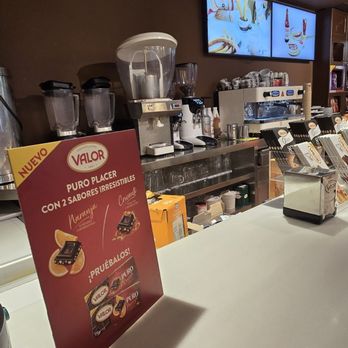 Chocolates Valor - Churros Near Me - Barcelona, B Chocolates Valor - Churros Near Me - Barcelona, B