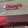 Terry's Claws & Paws
