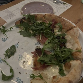 Sixty Vines - Fig and prosciutto pizza - Wine Bars Near Me - Winter Park, Florida Sixty Vines - Fig and prosciutto pizza - Wine Bars Near Me - Winter Park, Florida