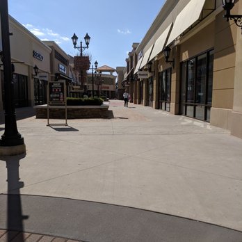 Charlotte Premium Outlets - One of the store aisles - Outlet Stores Near Me - Charlotte, North Carolina Charlotte Premium Outlets - One of the store aisles - Outlet Stores Near Me - Charlotte, North Carolina