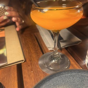 Cactus Club Cafe - Peach Bellini - New American Near Me - Miami, Florida