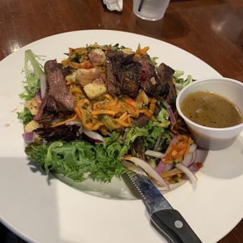 Dive Bar & Grille - Thai Beef Salad - Breakfast & Brunch Near Me - Savage, Maryland