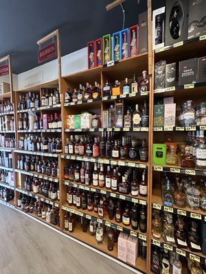 Murphy's Liquor Store