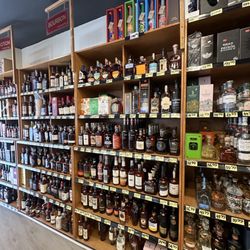 Murphy's Liquor Store