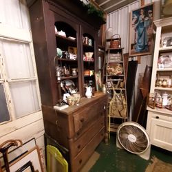 Schultz Antiques